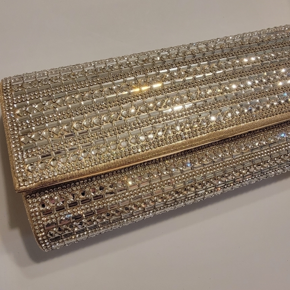 NWT Vie & Rose Crystal Clutch - Picture 4 of 12